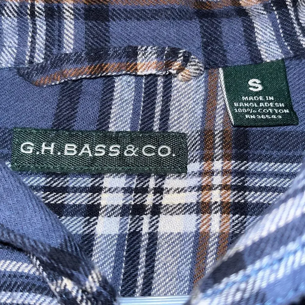 G.H. Bass & Co. Men’s Small Blue Brown White Plaid Flannel Shirt 100% Cotton